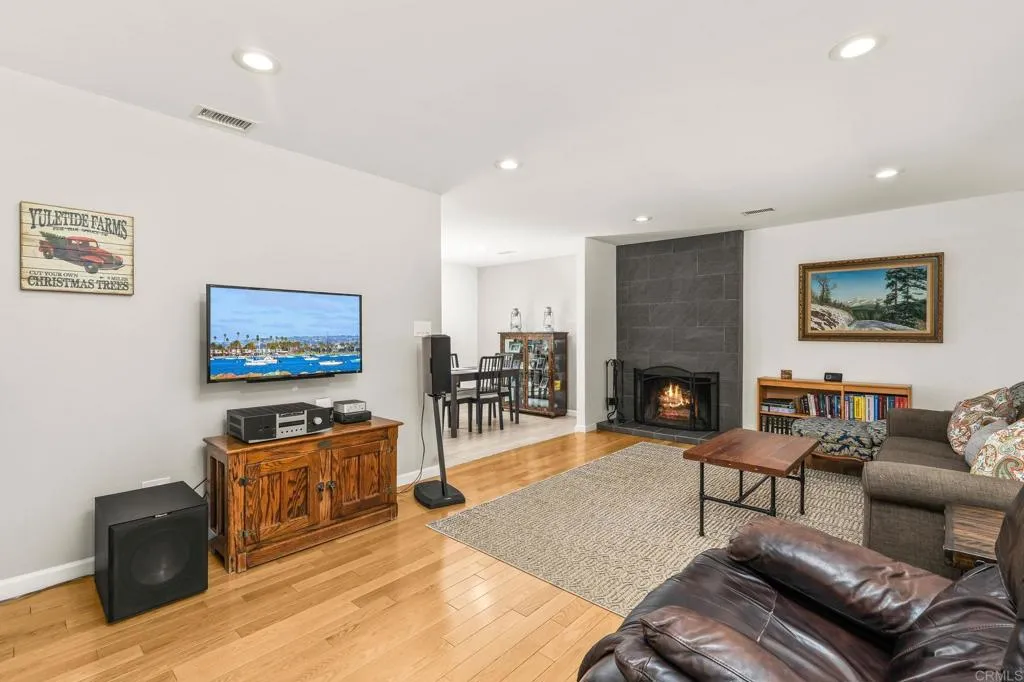 Additional image 4 of 1488 Lily Avenue, El Cajon, CA 92021