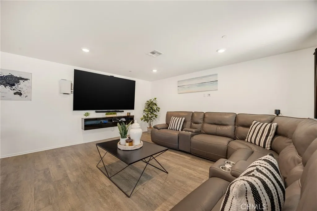 Additional image 5 of 872 Canopy Ln, San Jacinto, CA 92583