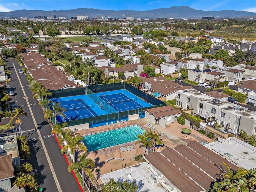 Additional image 77 of 359 Ravello Lane, Costa Mesa, CA 92627