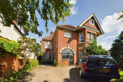 Thornbury Avenue, Southampton SO15, Room to rent