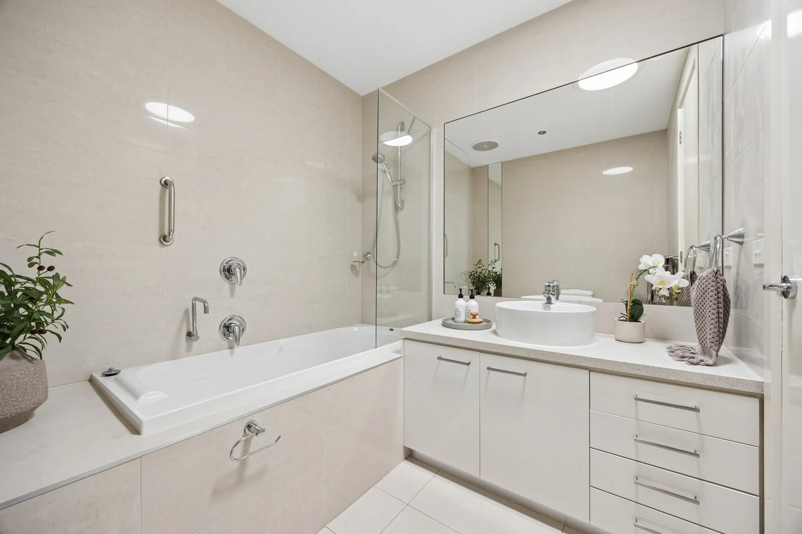 Additional image 8 of 2/3 Moor Street, Bentleigh East VIC 3165