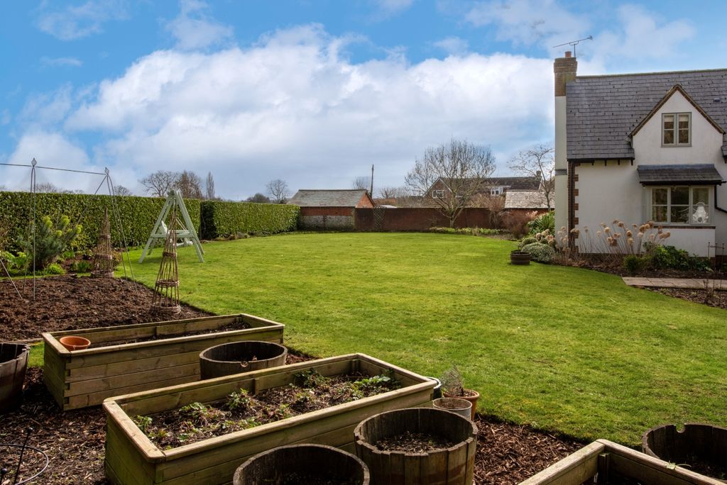 Additional image 24 of 5 bed detached house to rentChurch Lane, Holybourne, Alton GU34
