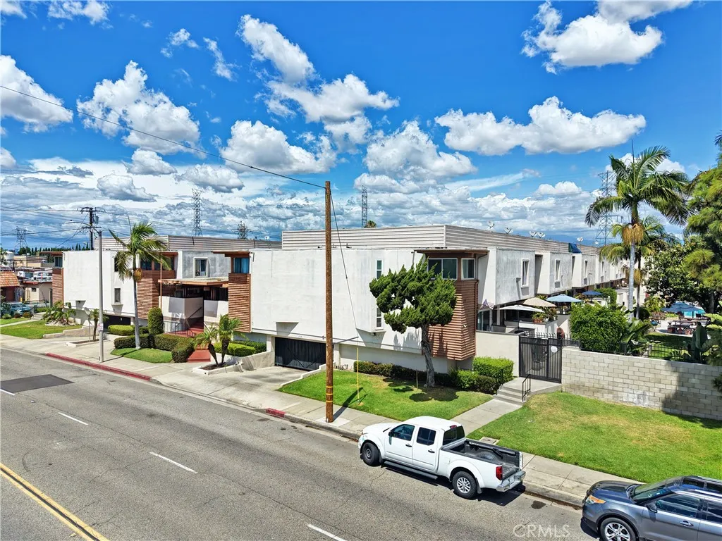 Additional image 78 of 7033 Stewart And Gray Road Unit 6, Downey, CA 90241