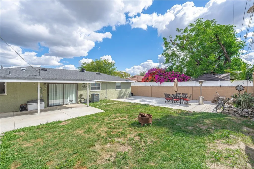 2106 W Olive Ave, Fullerton, CA 92833
