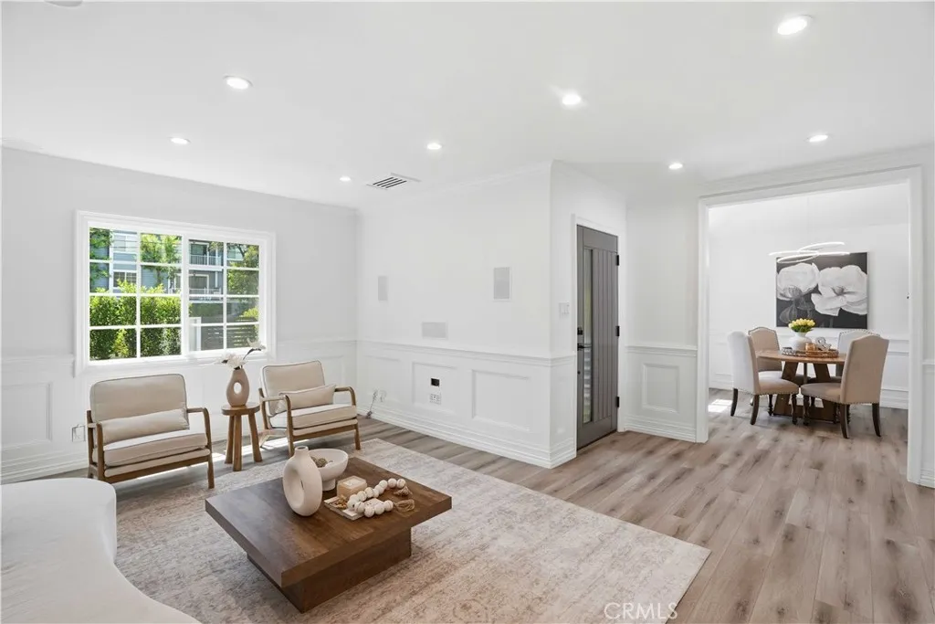 Additional image 8 of 17721 Burbank Blvd, Encino, CA 91316
