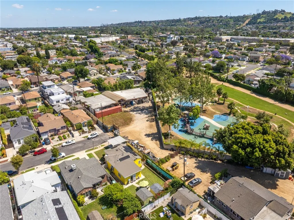 Additional image 78 of 2737 S Spaulding Ave, Los Angeles, CA 90016