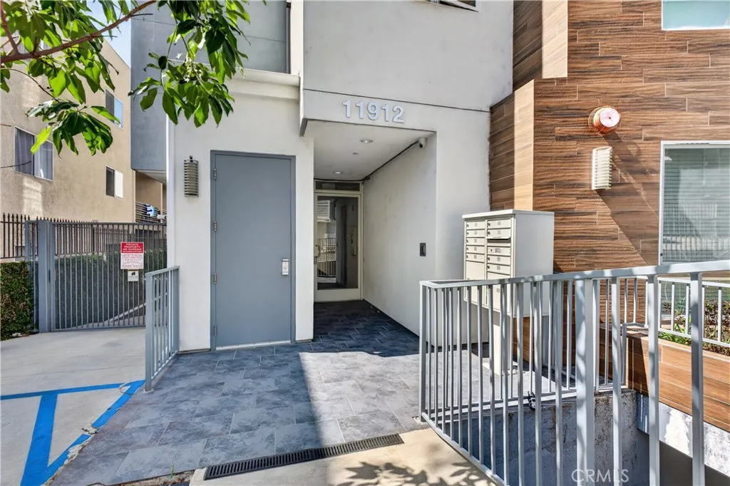 Additional image 46 of 11912 Laurelwood Dr. Unit 101, Studio City, CA 91604