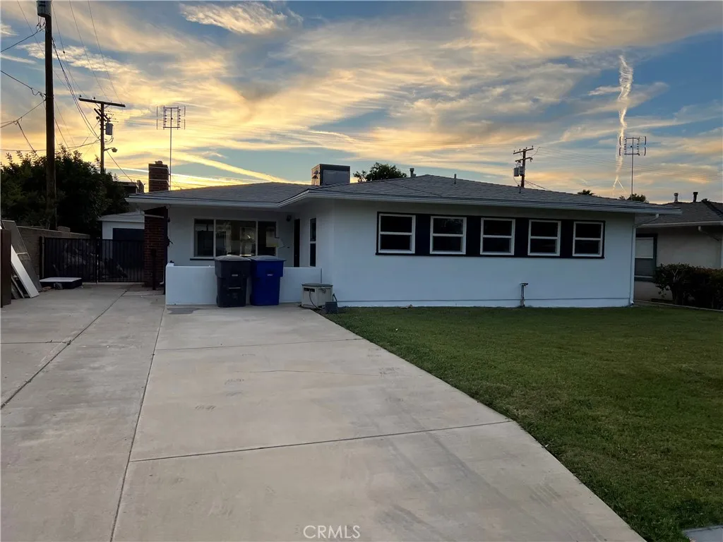 6975 Yellowstone Dr, Riverside, CA 92506