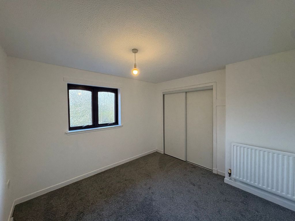 Additional image 5 of 2 bed flat to rentCanal Gardens, Elderslie PA5