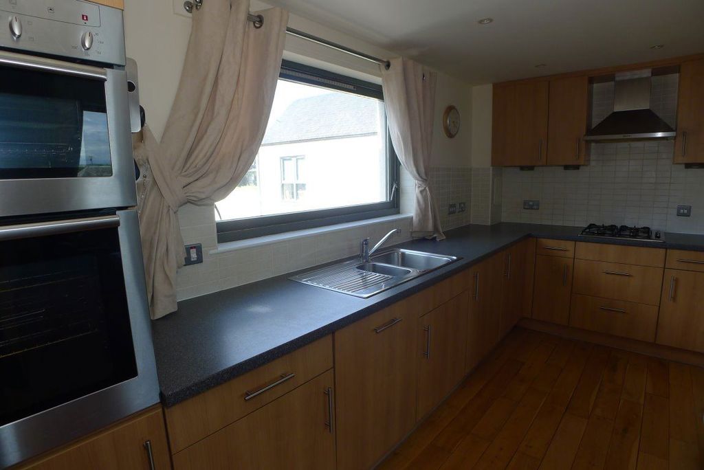 Additional image 8 of 3 bed detached house to rent1 Nicholson Court, Cupar KY15