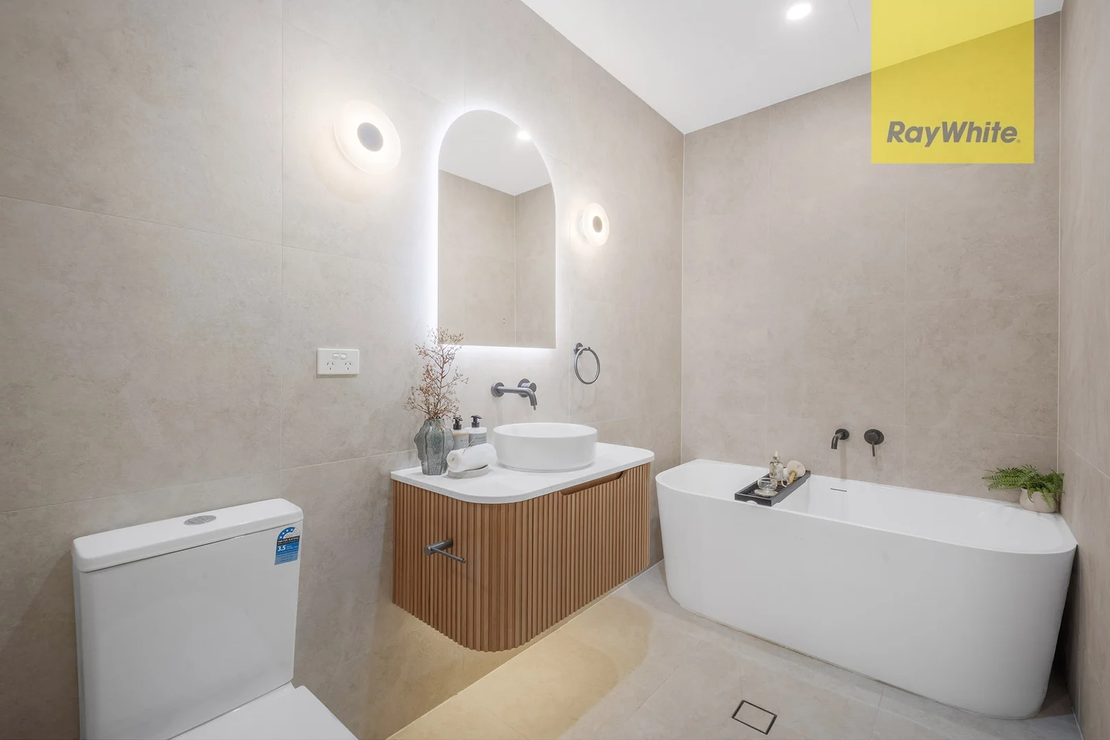 Additional image 8 of 81A Queen Street, Guildford NSW 2161