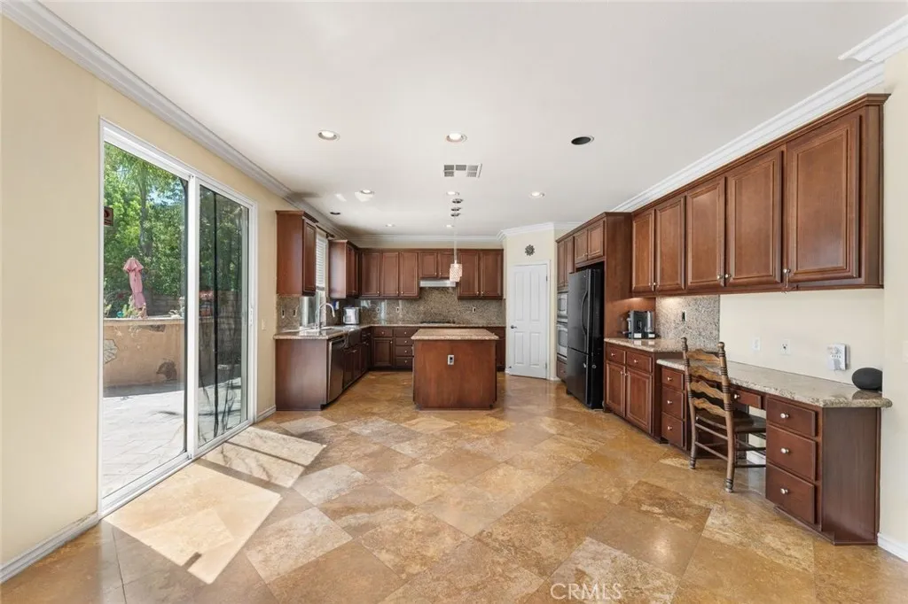 Additional image 75 of 17526 Dove Willow Street, Canyon Country, CA 91387