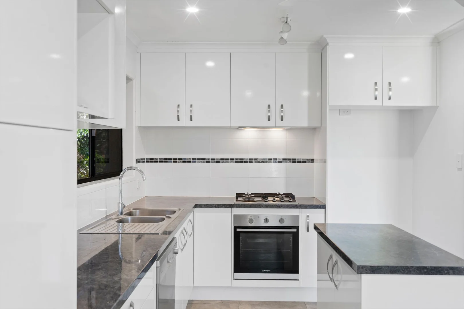 Additional image 4 of 22 Elizabeth Drive, Alexandra Hills QLD 4161