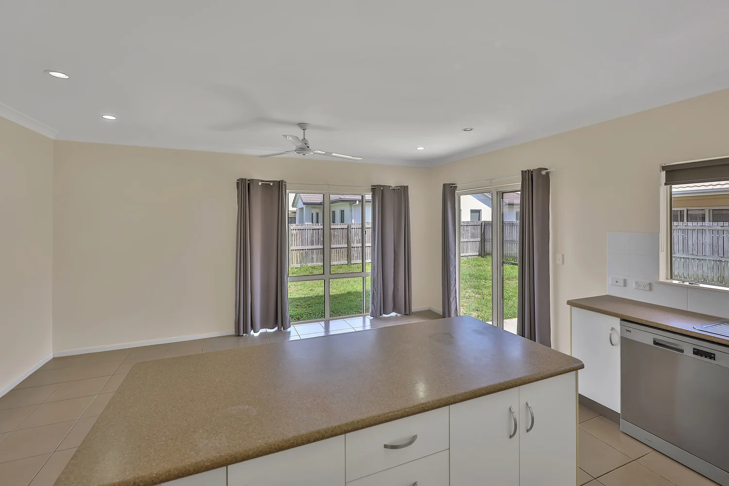 Additional image 6 of 2 Sixth Close, Bowen QLD 4805