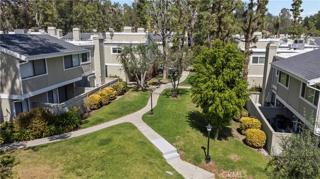 Additional image 39 of 22117 Burbank Blvd Unit 5, Woodland Hills, CA 91367