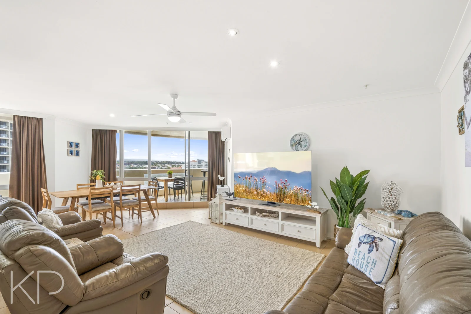 Additional image 2 of 27/114 The Esplanade, Surfers Paradise QLD 4217