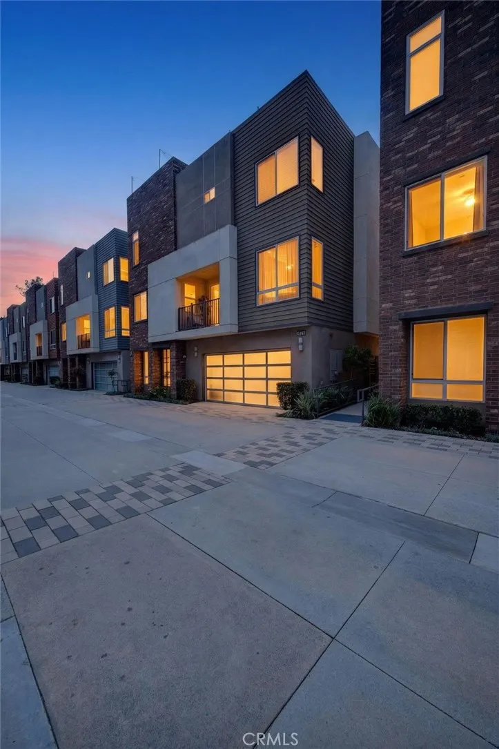 Additional image 57 of 821 Brickyard, Costa Mesa, CA 92627