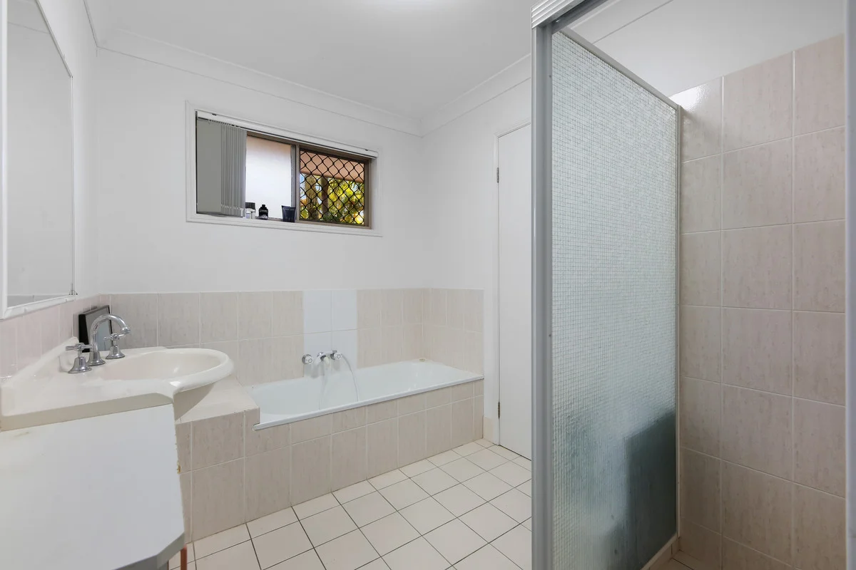Additional image 12 of 33 Montezuma Drive, Burleigh Waters QLD 4220