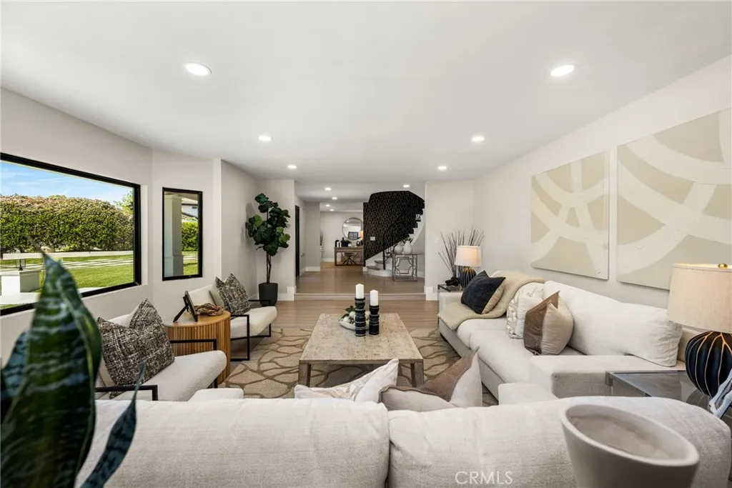 Additional image 94 of 10282 Old Lamplighter, Villa Park, CA 92861