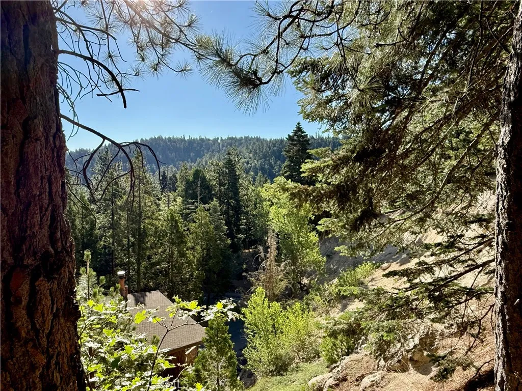 Additional image 2 of 872 Sierra Vista Way Unit 30, Twin Peaks, CA 92391