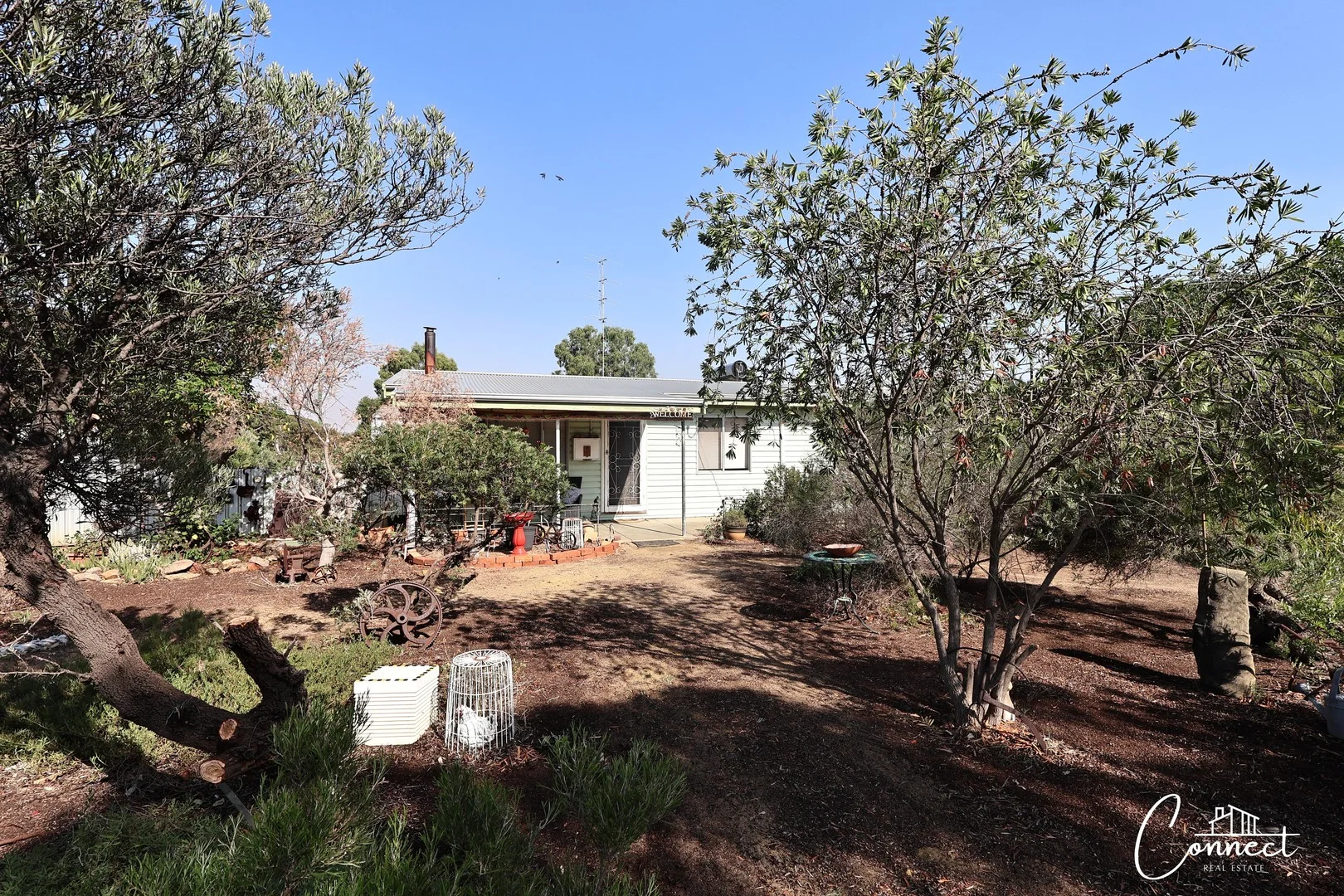1 Byfield Street, Meckering WA 6405