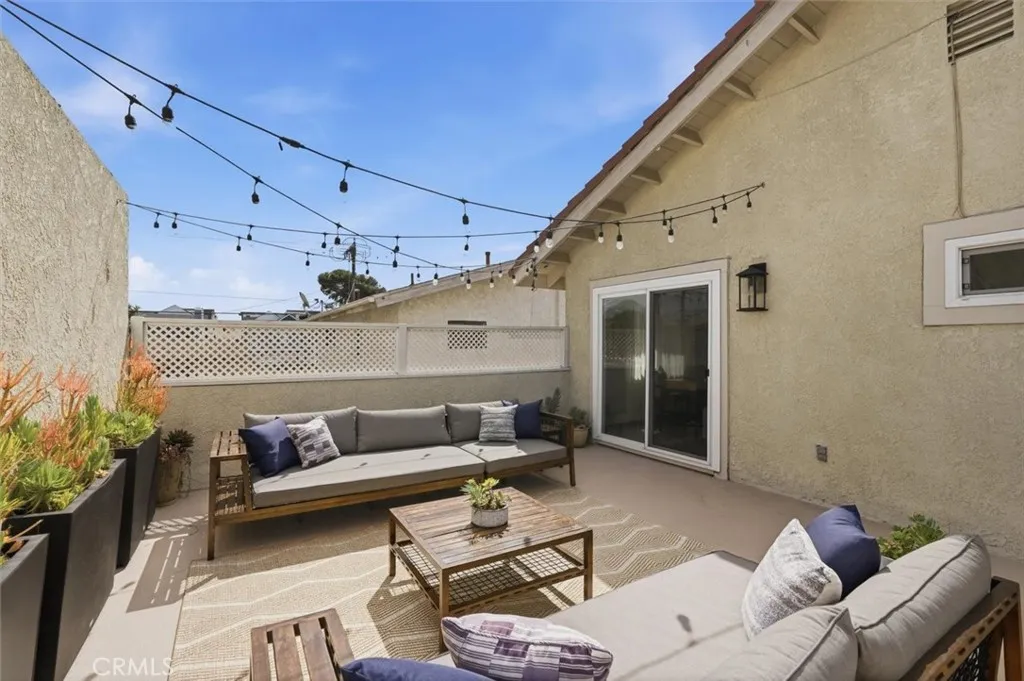 Additional image 55 of 2220 Clark Ln #B, Redondo Beach, CA 90278