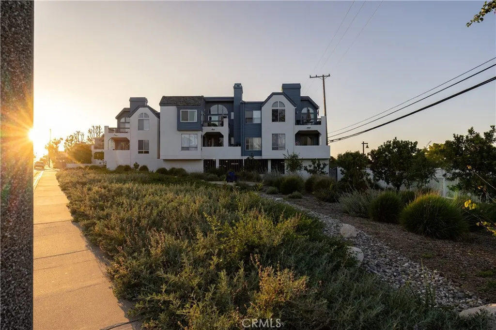 Additional image 30 of 4713 E 4th Street, Long Beach, CA 90814