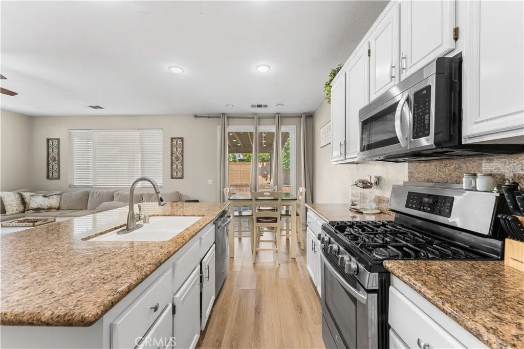 Additional image 68 of 44340 46th St W, Lancaster, CA 93536