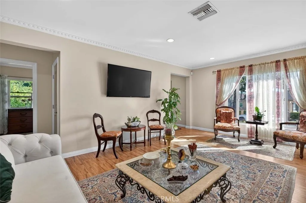 Additional image 45 of 820 S Kenneth, Burbank, CA 91501