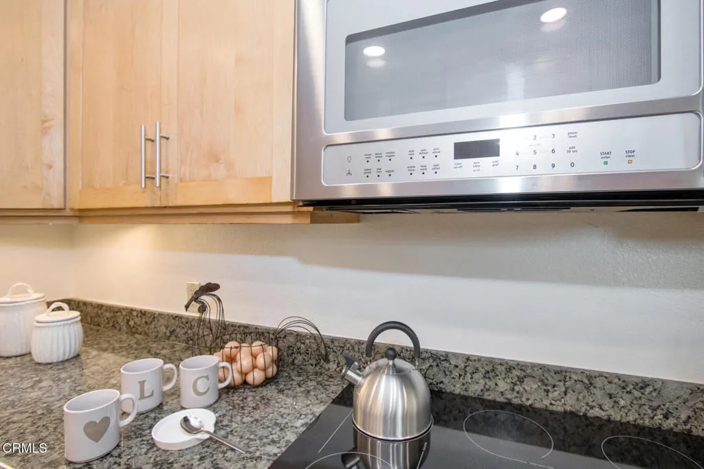 Additional image 47 of 190 Arroyo Terrace Unit 102, Pasadena, CA 91103
