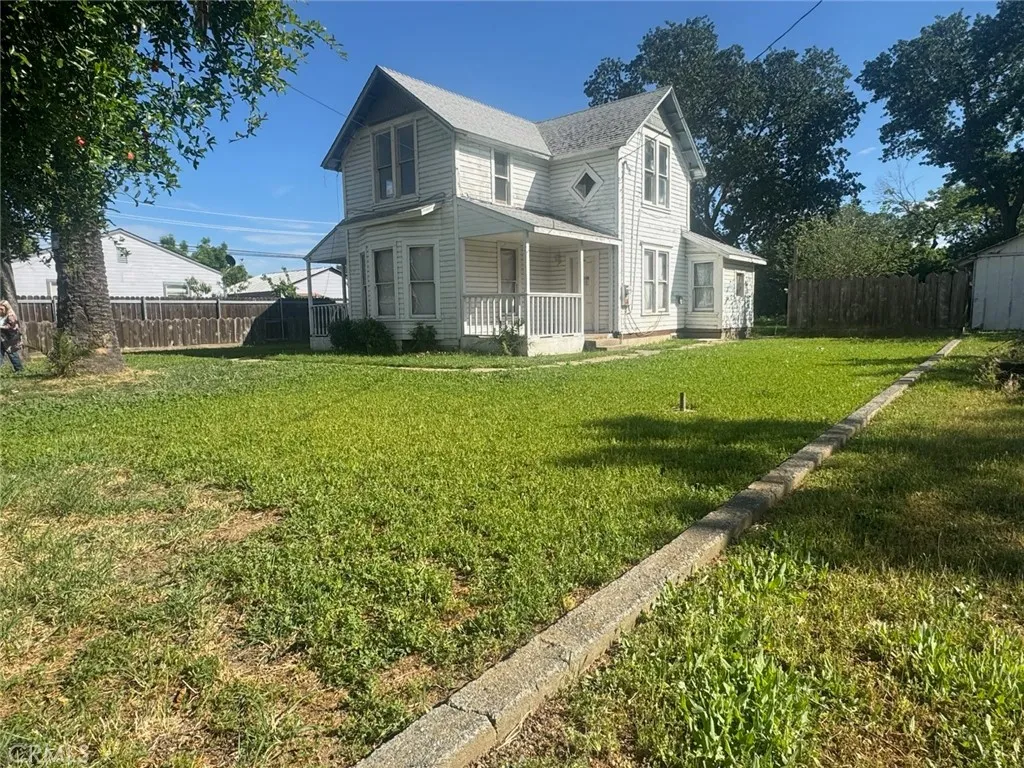 1409 Fig, Corning, CA 96021 photo 2