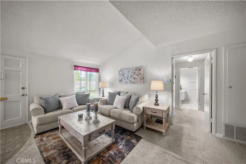 Additional image 9 of 19163 Avenue Of The Oaks Unit A, Newhall, CA 91321
