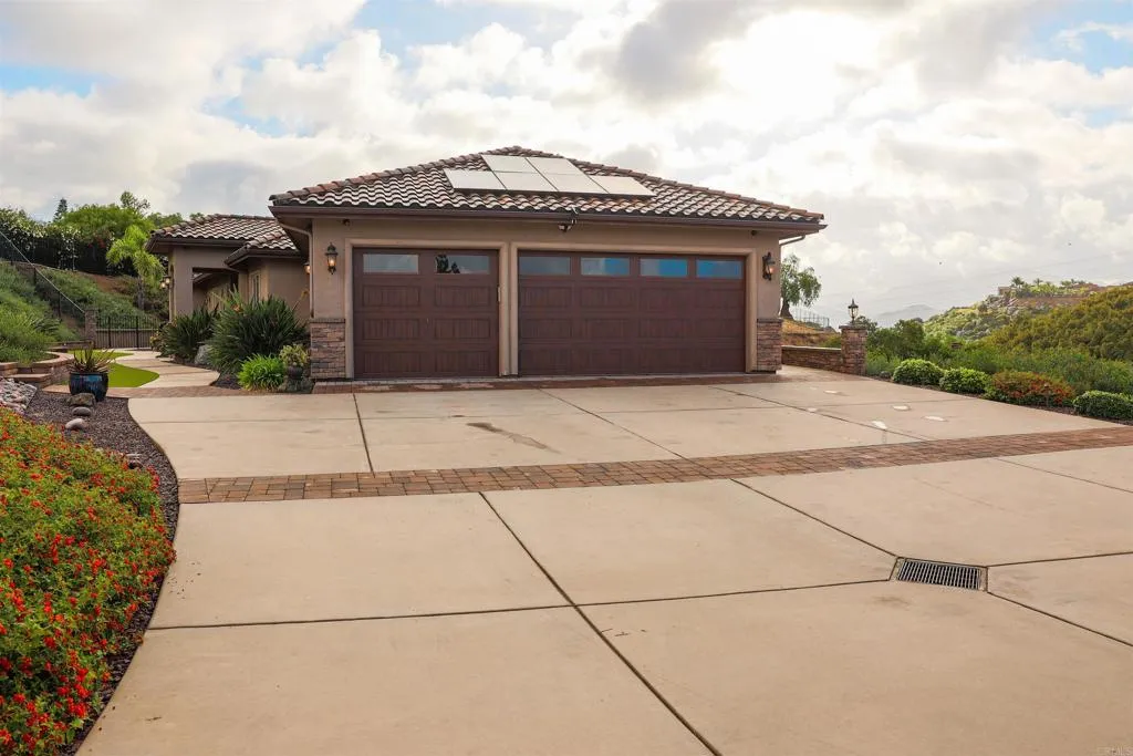 Additional image 137 of 849 Singing Ridge Road, El Cajon, CA 92019