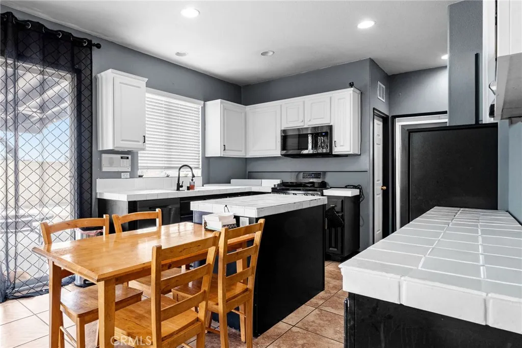 Additional image 11 of 22071 Goldenchain St, Moreno Valley, CA 92553
