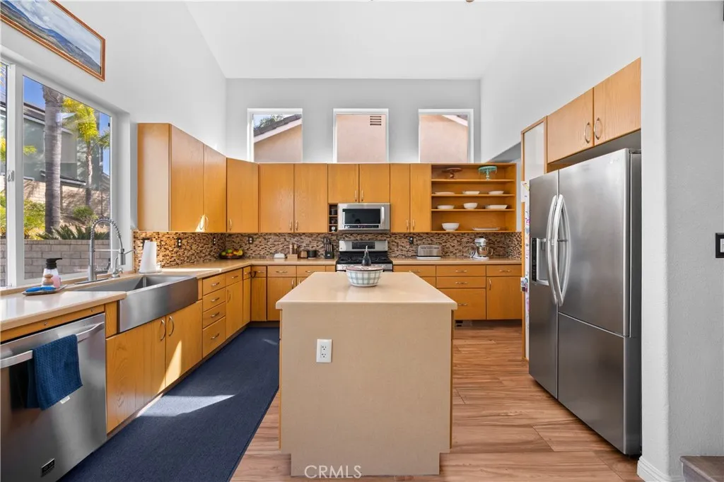 Additional image 54 of 28214 Ridge View Dr, Canyon Country, CA 91387
