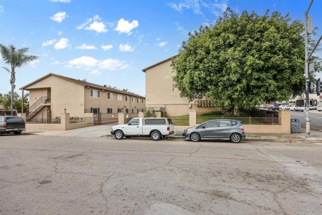 Additional image 55 of 3285 Ocean View Blvd Unit 22, San Diego, CA 92113