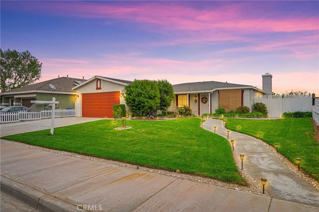 14325 Katie Dr, Adelanto, CA 92301 photo 3