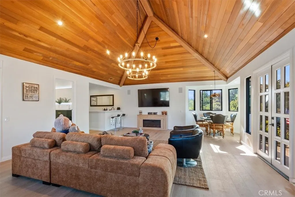 Additional image 43 of 834 Moorside Drive, Glendale, CA 91207