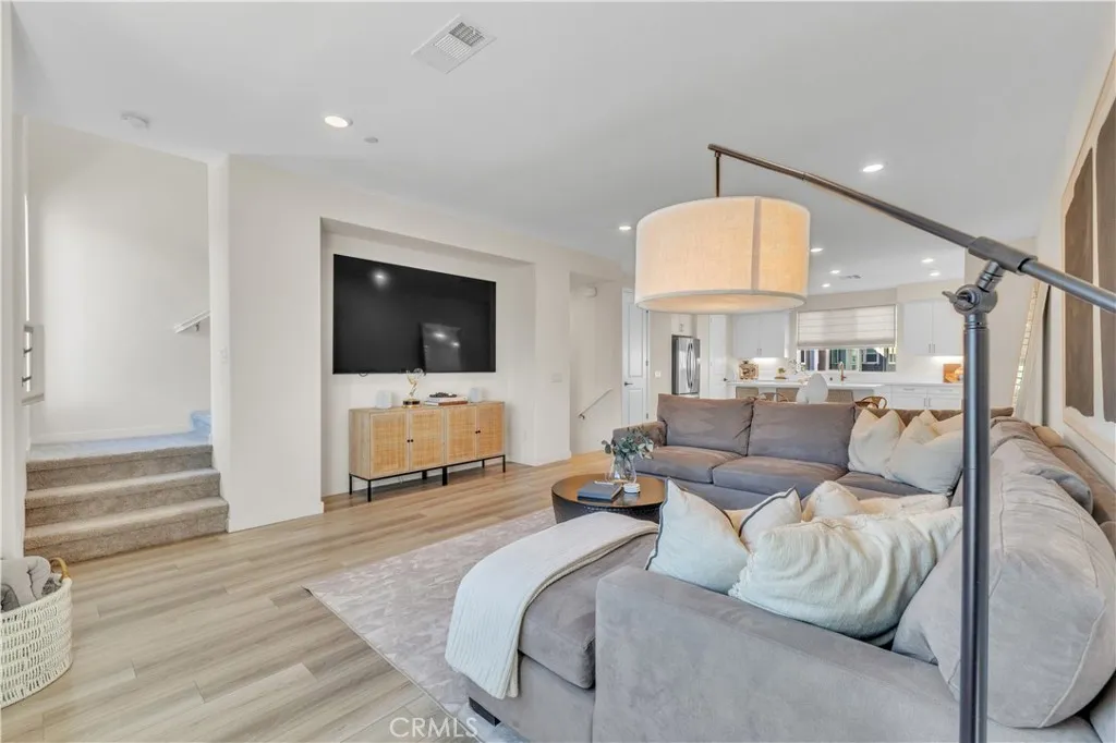 Additional image 14 of 27582 Manzanita Way, Valencia, CA 91381