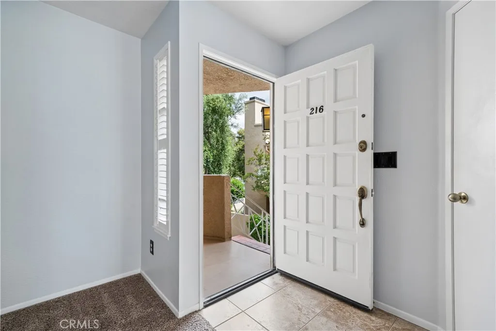 Additional image 4 of 23715 Del Monte Dr Unit 216, Valencia, CA 91355
