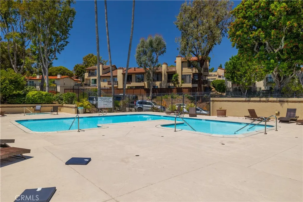 Additional image 43 of 6958 Camino Pacheco, San Diego, CA 92111