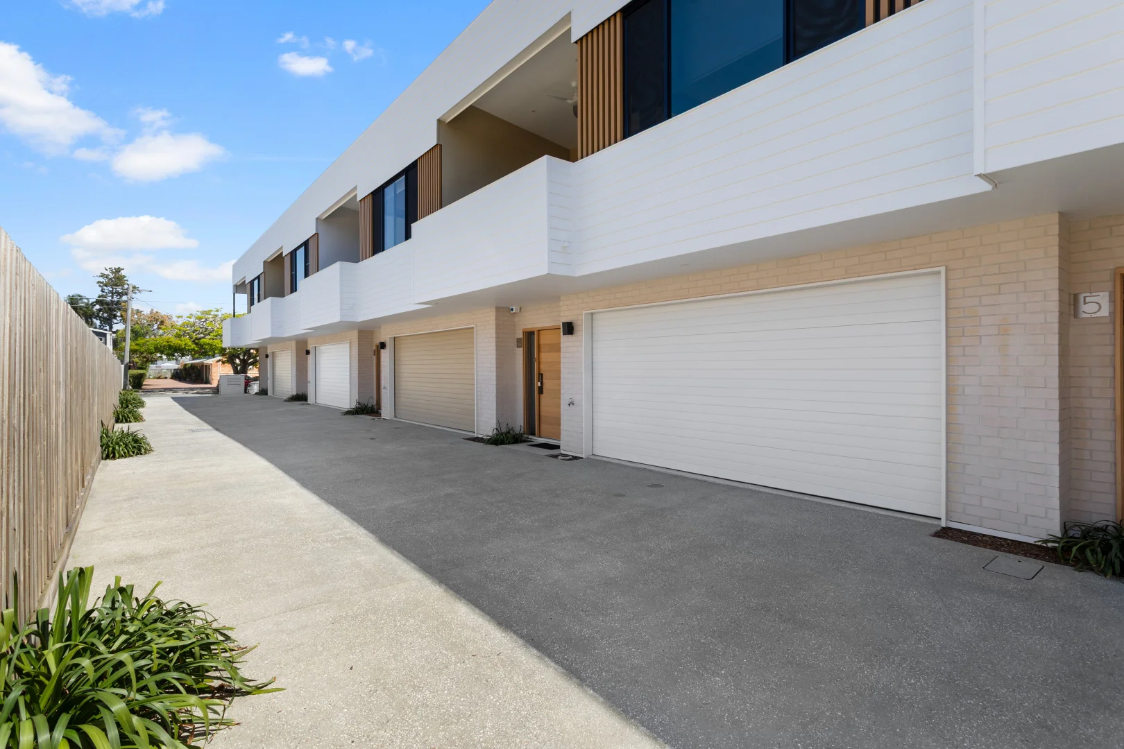 Additional image 19 of 4/26 Annie Street, Woody Point QLD 4019