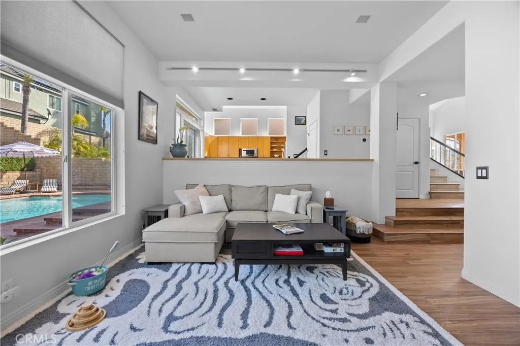 Additional image 19 of 28214 Ridge View Dr, Canyon Country, CA 91387