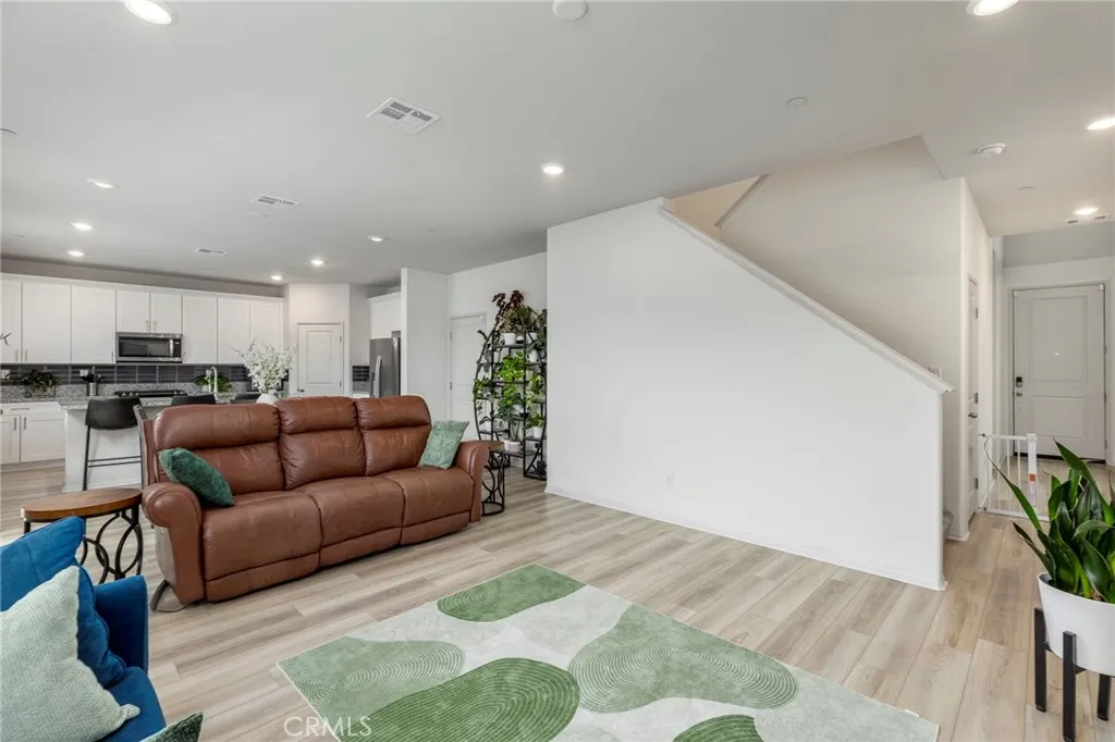 Additional image 39 of 31859 Woodbank Way, Winchester, CA 92596