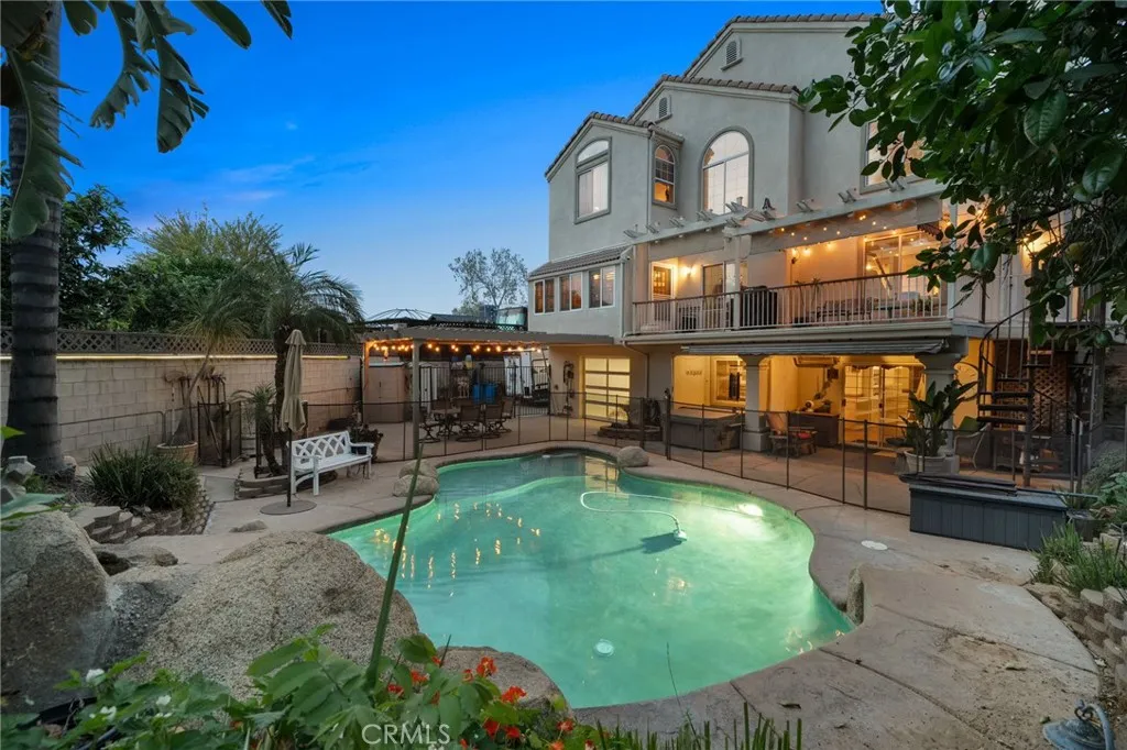 Additional image 110 of 334 Lakeside Ave, Redlands, CA 92373