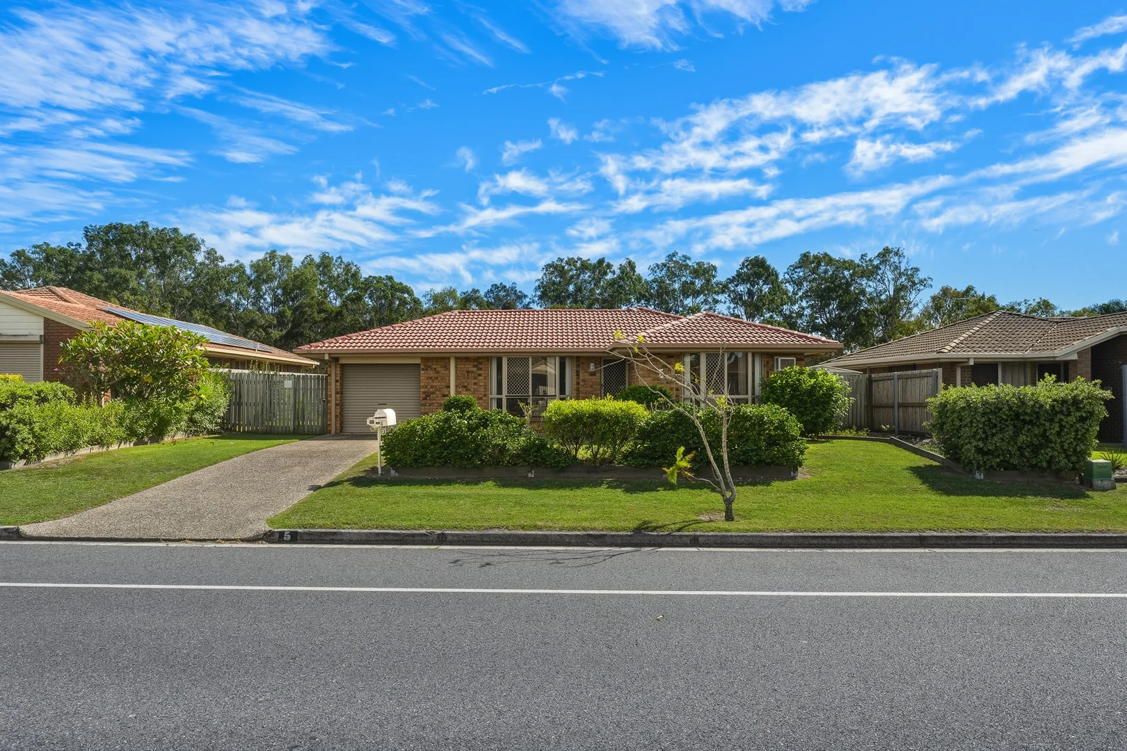 5 Morris Road, Kippa-Ring QLD 4021 photo 2