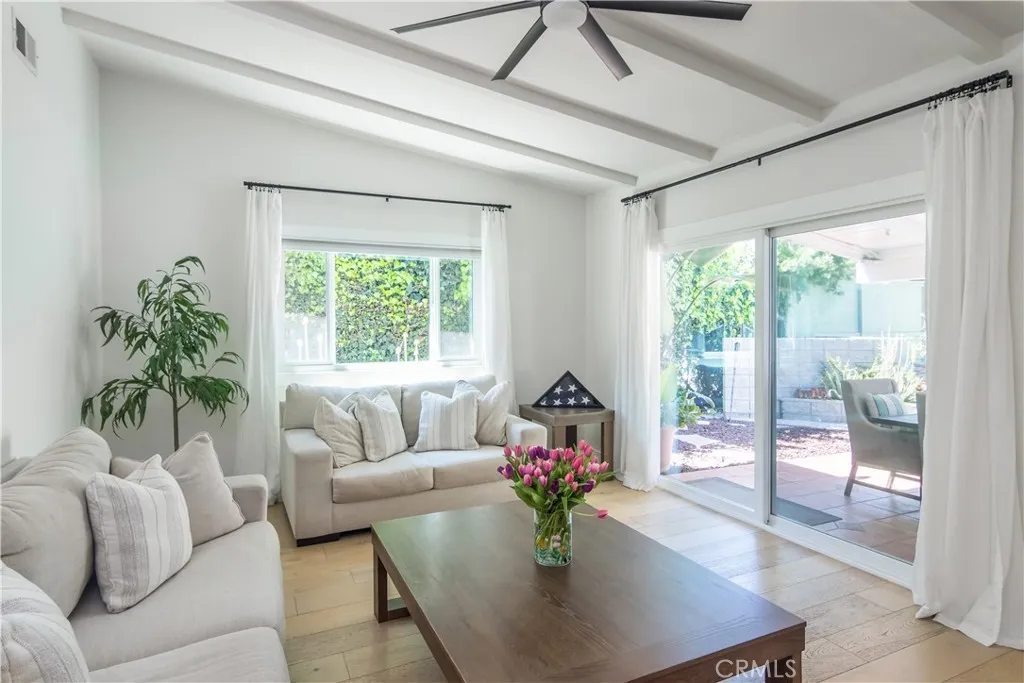 Additional image 8 of 23265 Sylvan St, Woodland Hills, CA 91367