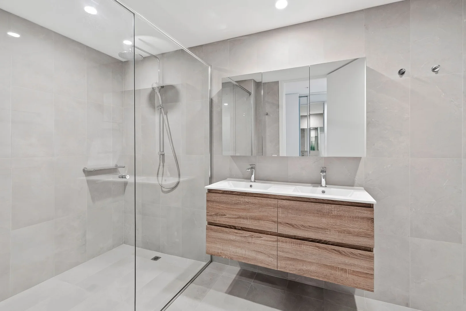 Additional image 14 of 404/28-30 Waugh Street, Port Macquarie NSW 2444