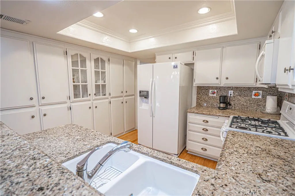 Additional image 54 of 19210 Lahey St Unit 2, Porter Ranch, CA 91326
