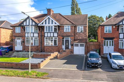 Lytton Avenue, Penn, Wolverhampton, West Midlands WV4